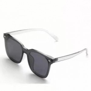 novissima style Clip-on Sunglasses ad Wen