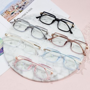 Lunettes carrées classiques à monture pour femmes