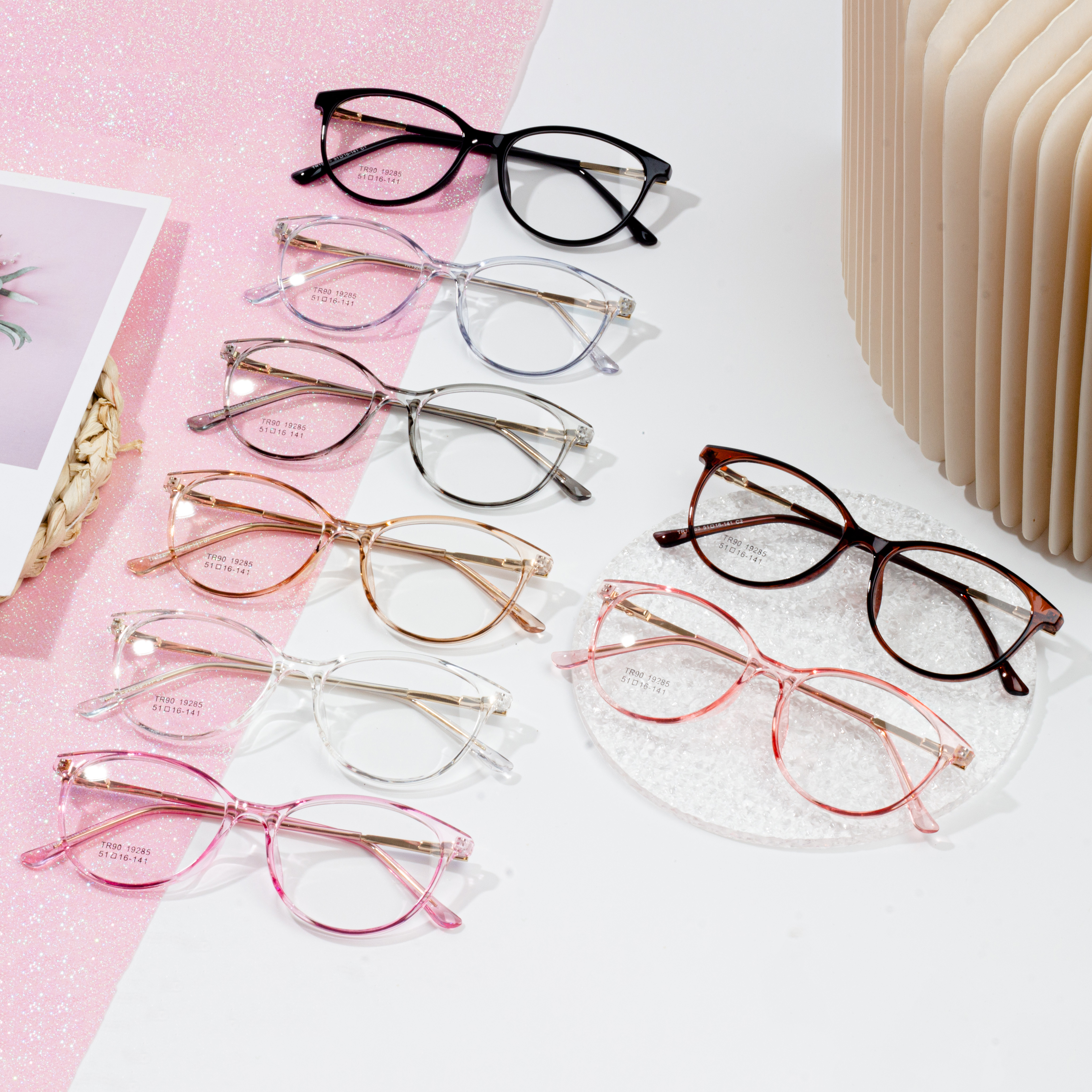 ຄລາສິກ Clear Lens Eyeglasses ສໍາລັບແມ່ຍິງ TR Frame Eyewear