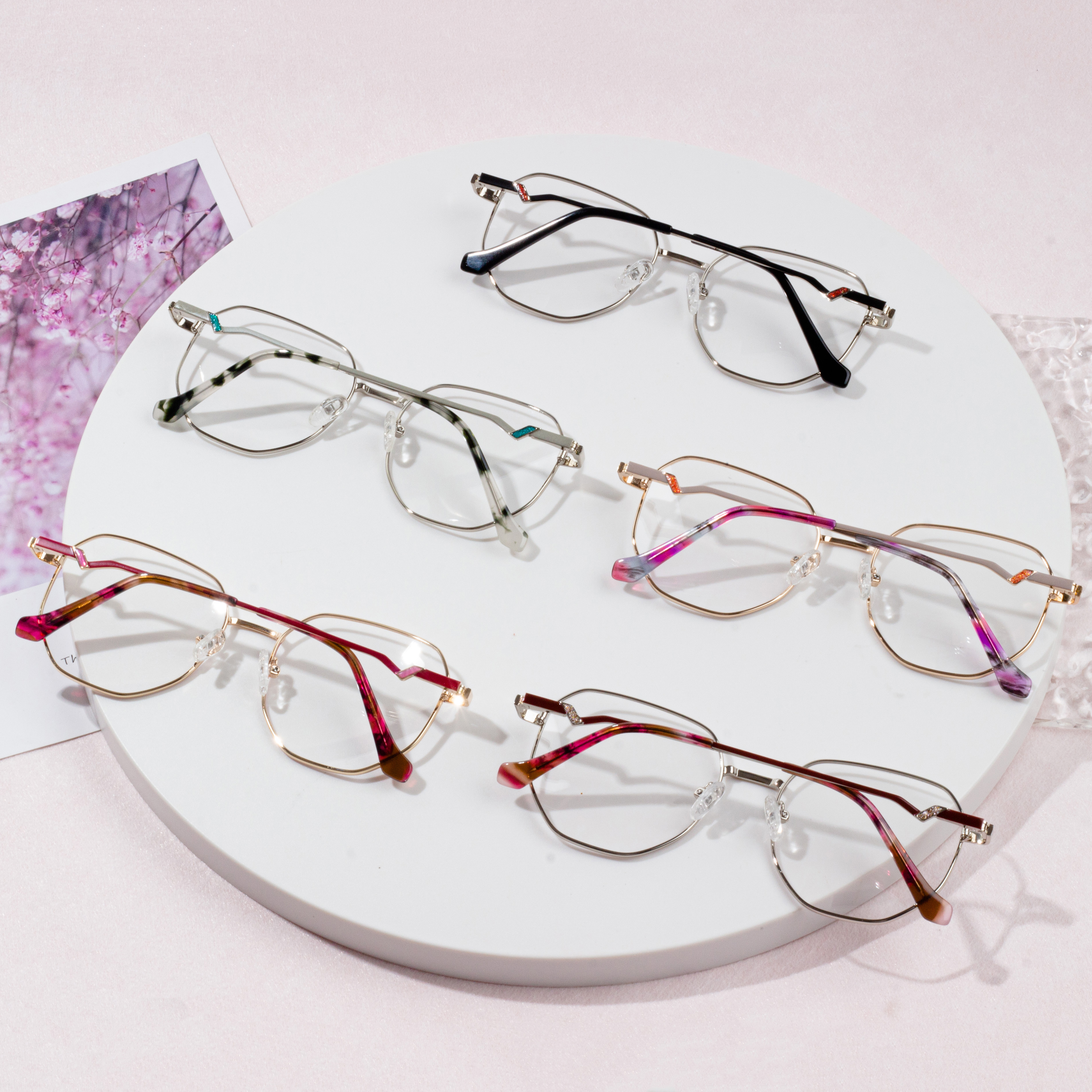 Grousshandel Benotzerdefinéiert Metal Optical Eyewear Frames Fir Fraen