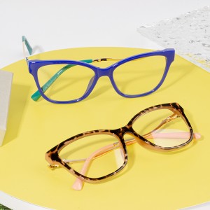 mga babaeng cateye eyeglass frames