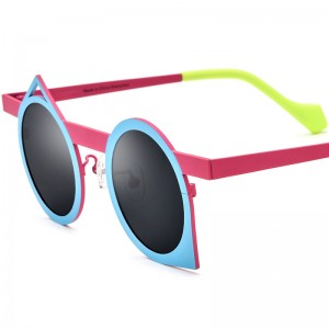 Color pure titanium personality sunglasses