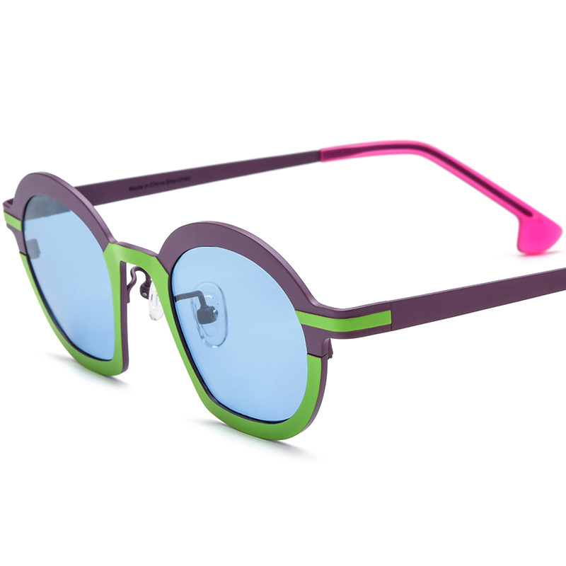 Titanium cat-eye sunglasses  personality